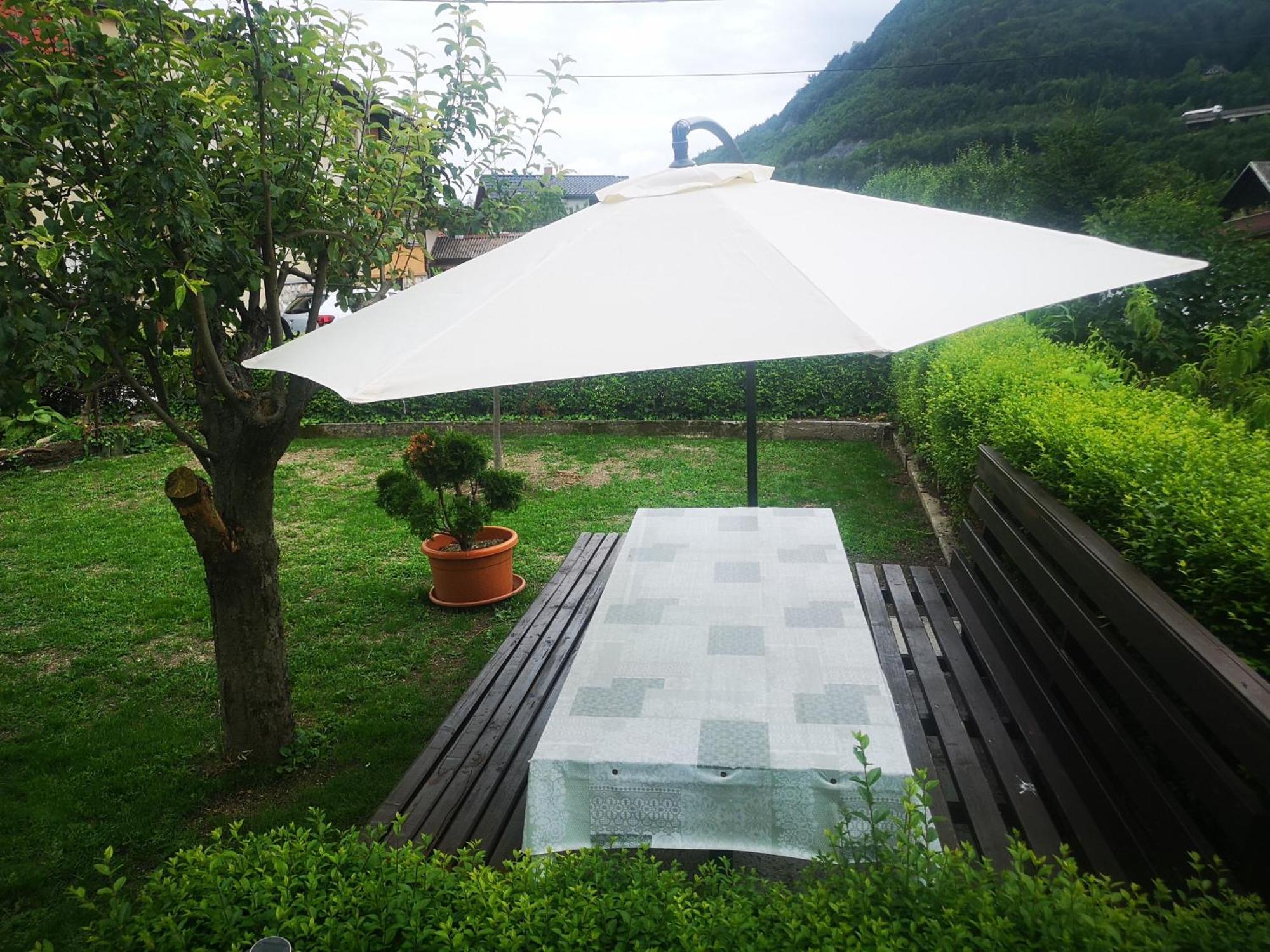 Kiara Rooms 耶塞尼采 外观 照片