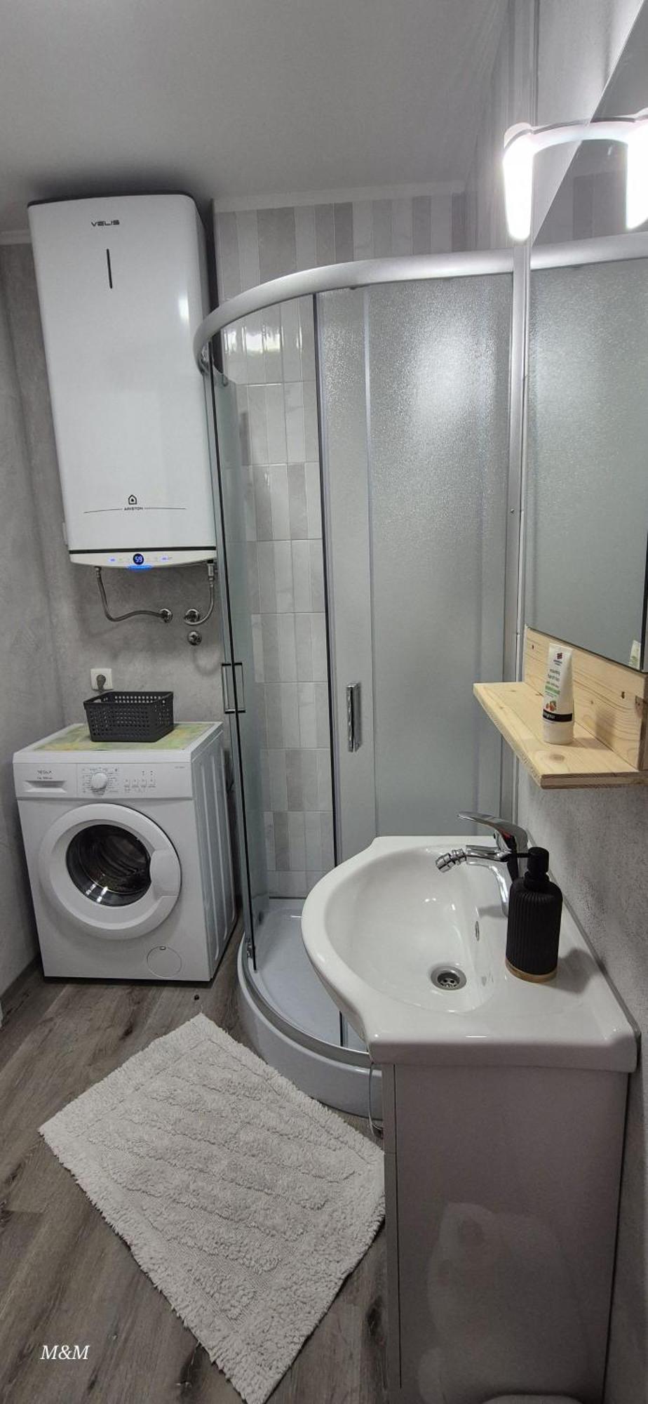 Kiara Rooms 耶塞尼采 外观 照片